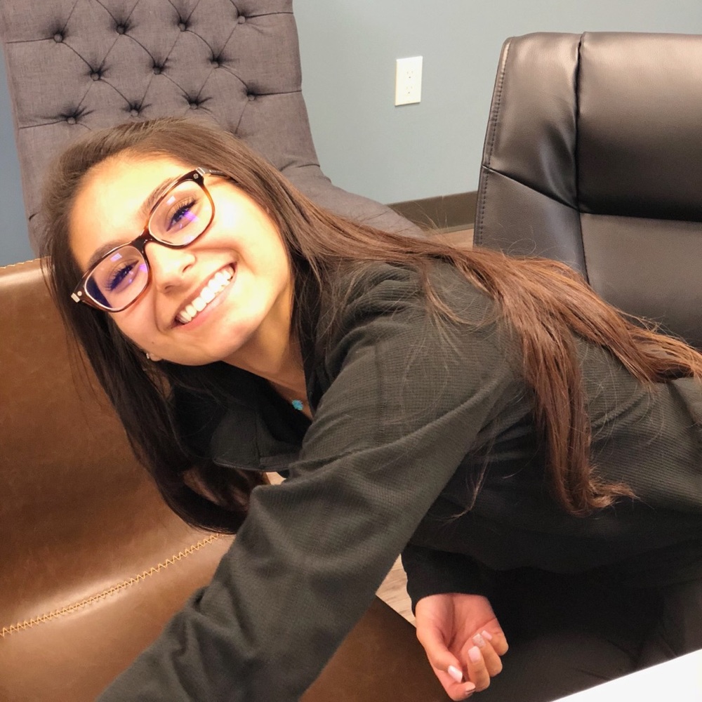 Meet your Posher, Ceri